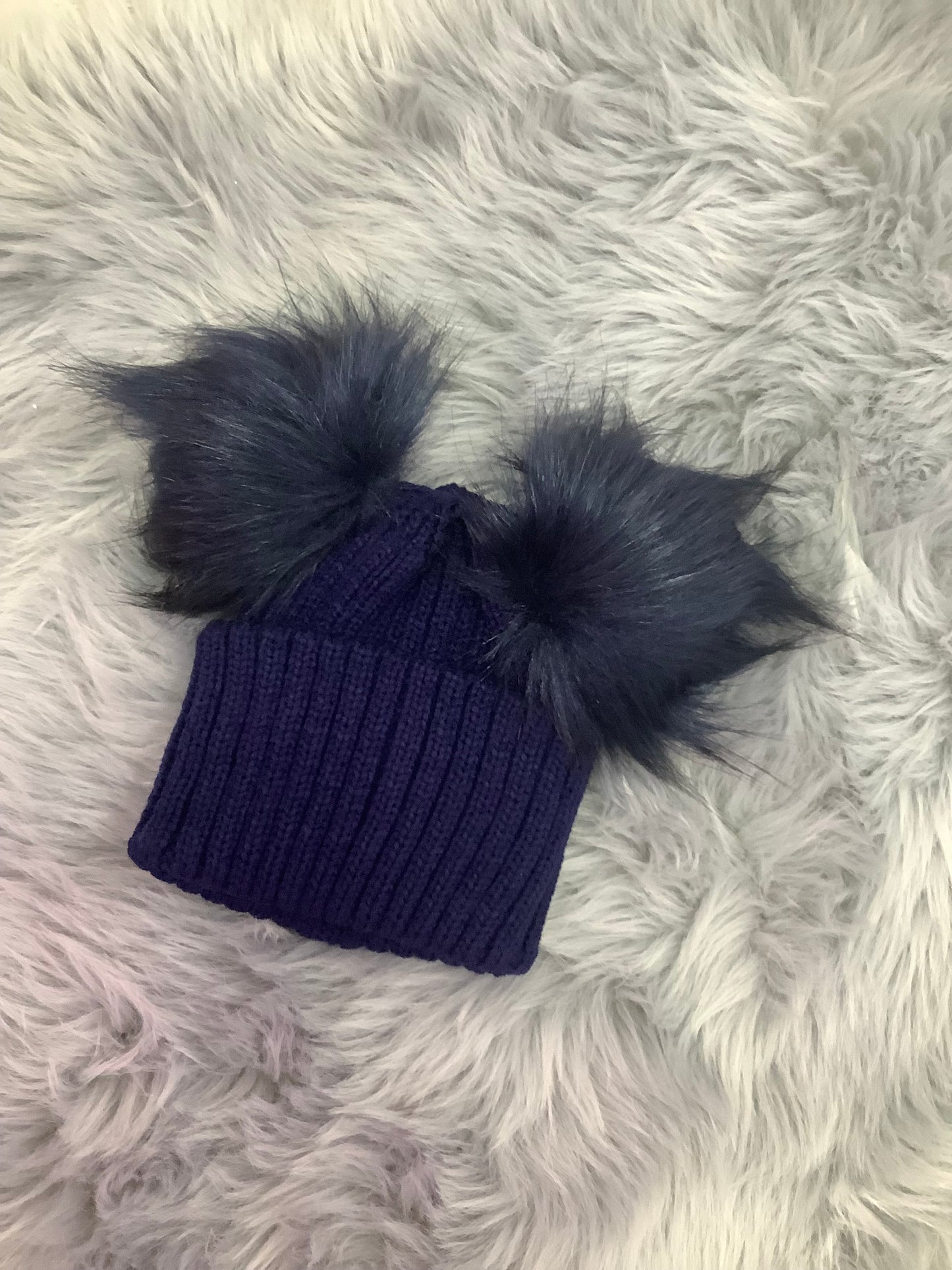 Navy Pom Pom ribbed hat BLACK FRIDAY